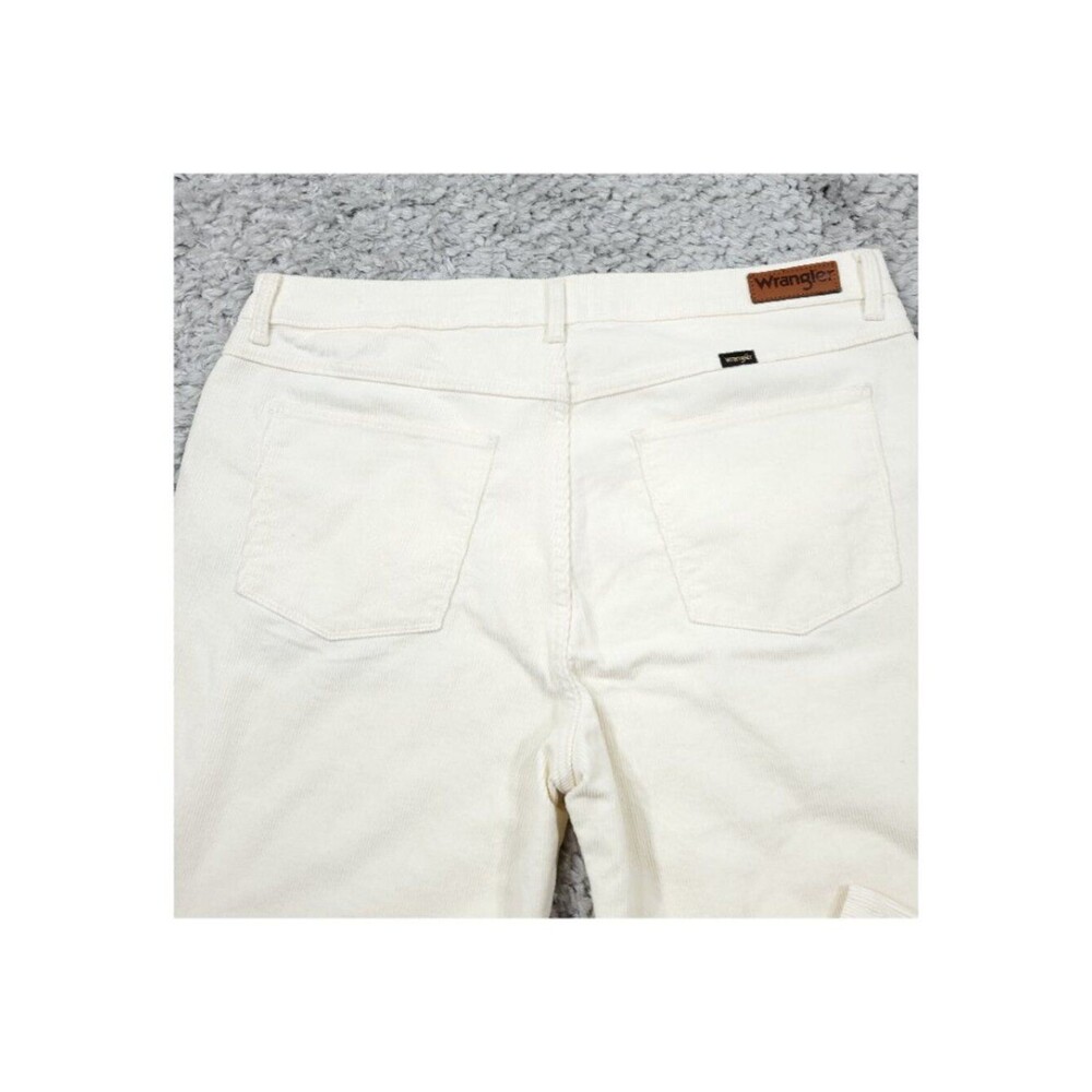 Wrangler High Rise Bold Boot Corduroy Bootcut Jeans White Cream Size 18 34 x 34 - Picture 4 of 9